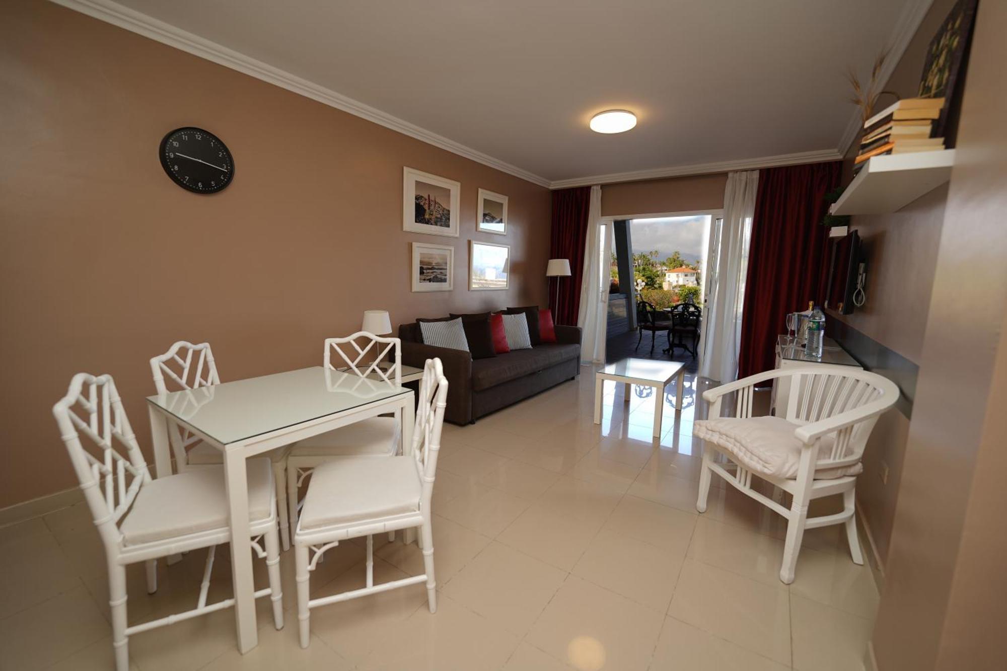 Rf La Quinta Park Suites Santa Úrsula Exterior foto